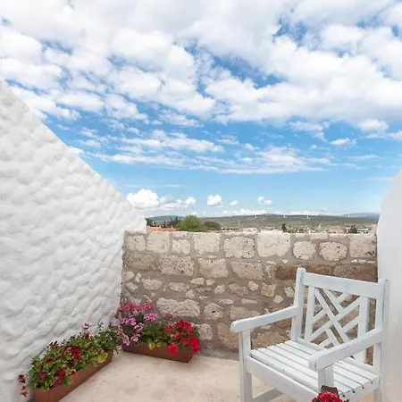 Yukari Sokak Special Category Guest house Alacati